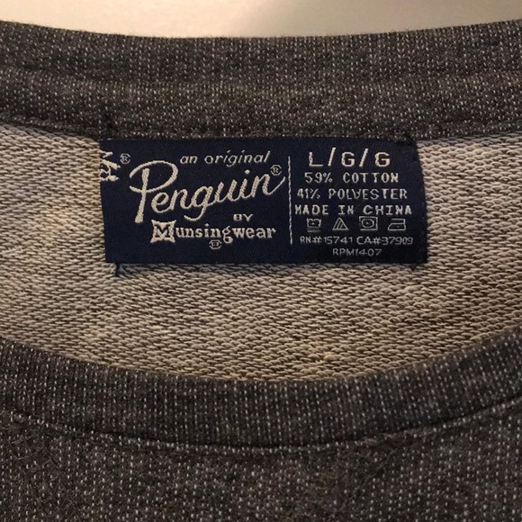Penguin men’s top. Dark grey. Size large. NWT - Picture 4 of 8